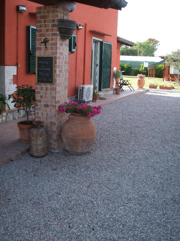 Borgo Montenero La Locanda Country House מראה חיצוני תמונה