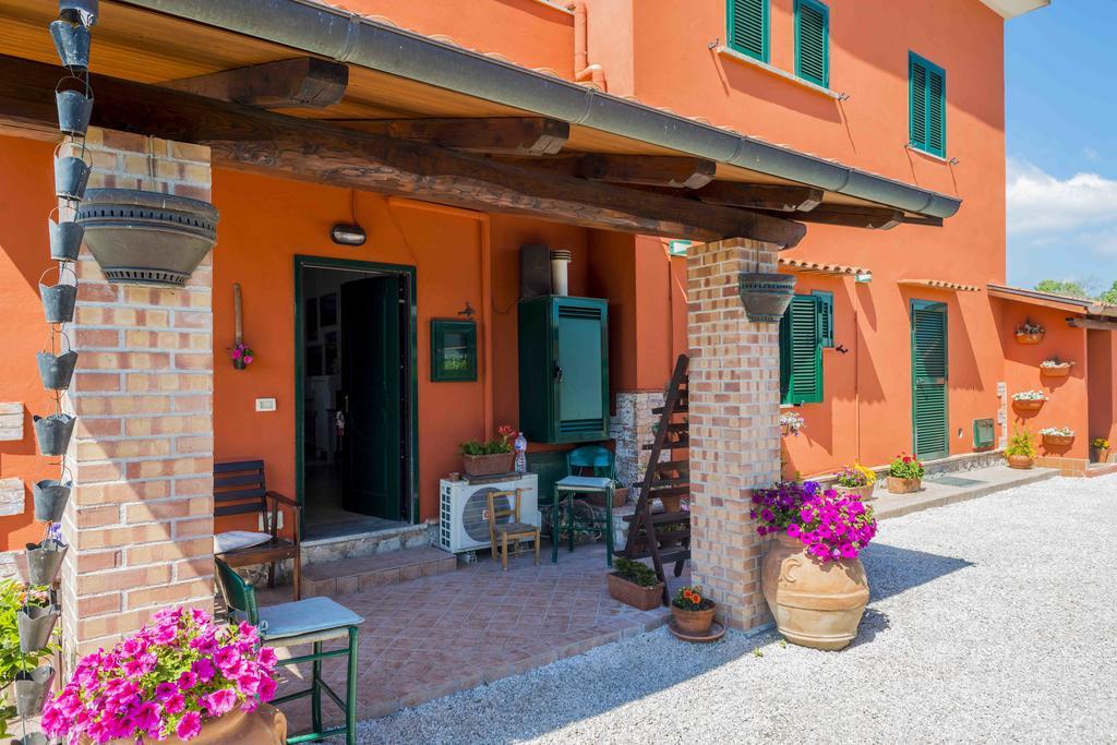 Borgo Montenero La Locanda Country House מראה חיצוני תמונה